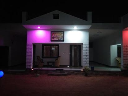 Mango Tree Resort Пушкар Екстериор снимка